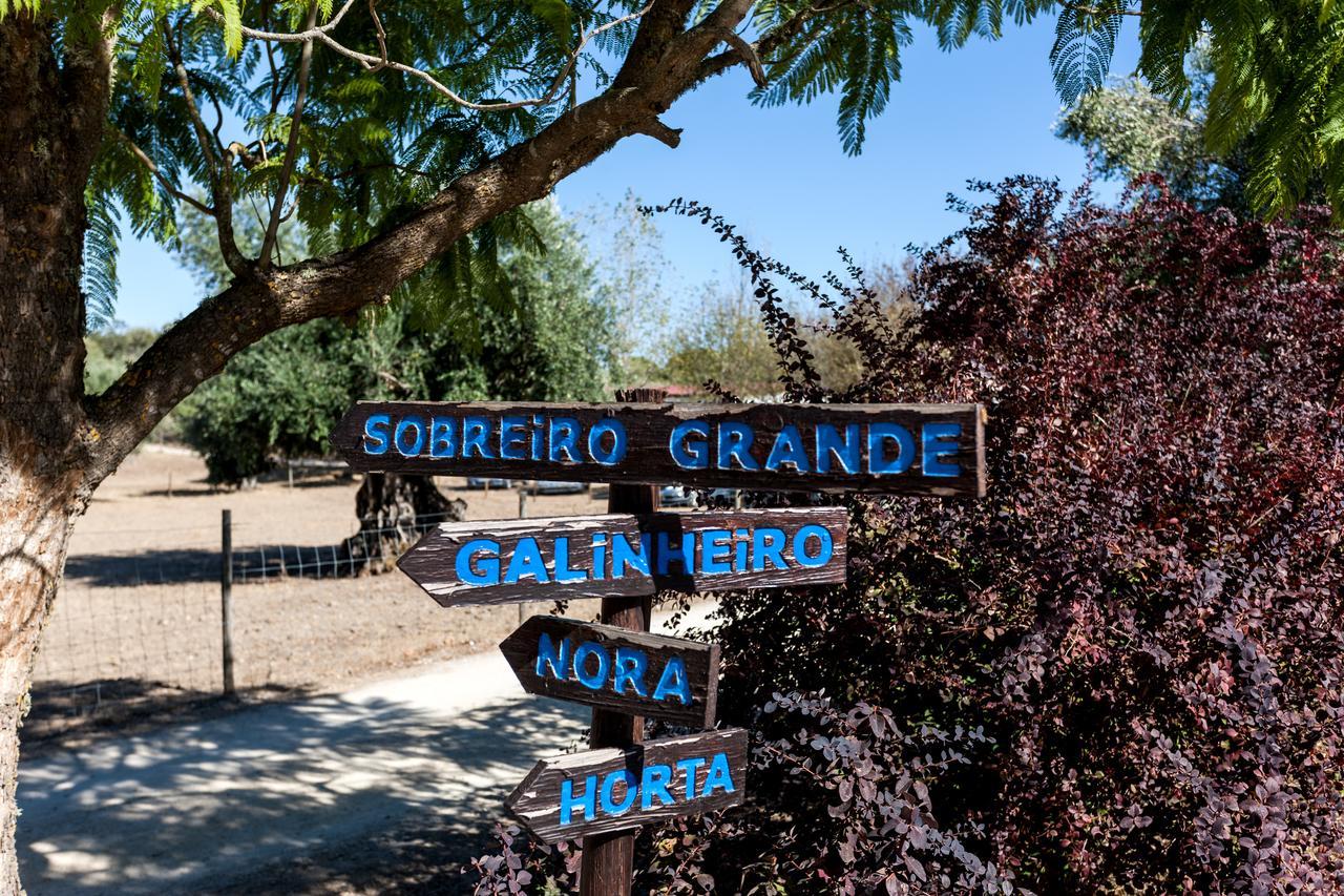 Monte Do Serrado De Baixo Évora Exterior foto